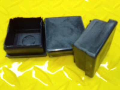 Regatones Plasticos Internos Negro 1X1"