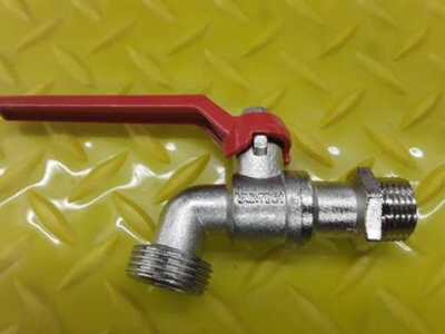 Llave de Chorro 1/2" Bola Crom. Fermet