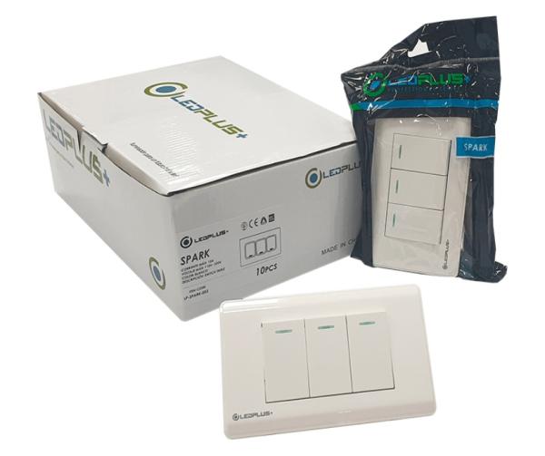 Interruptor Triple Linea Spark