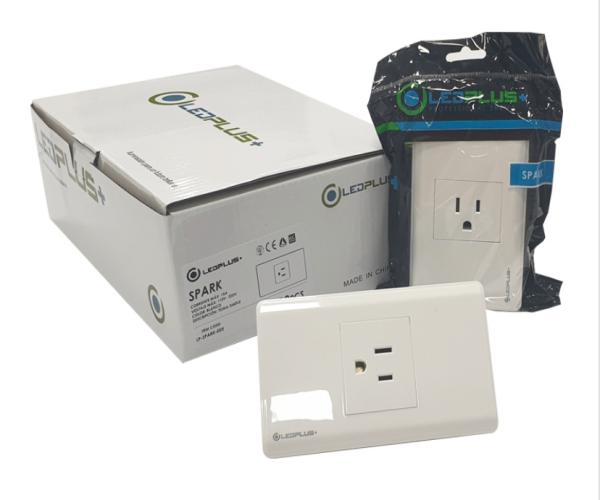Tomacorriente Sencillo Linea Spark