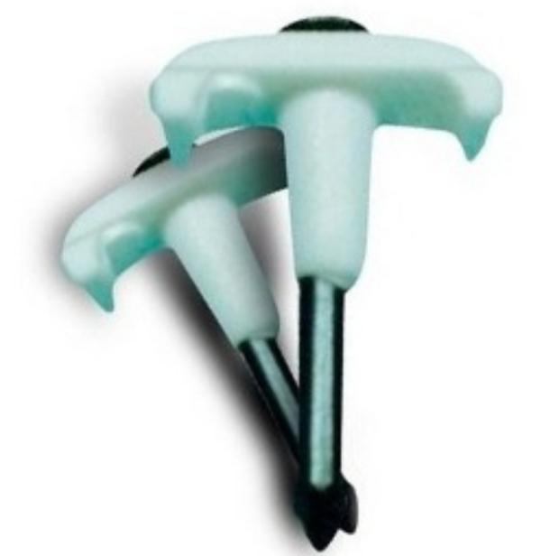 Grapa P/Cable Tipo Tee con Clavo